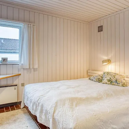 Vi Holiday home *